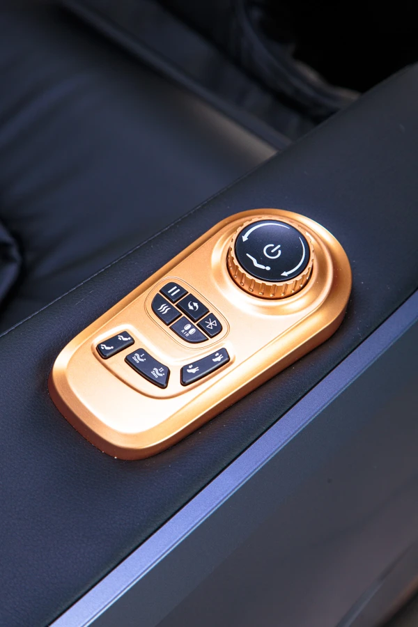 iRest Quantum – Poltrona de Massagem com IA, Zero Gravity e Aquecimento Preto