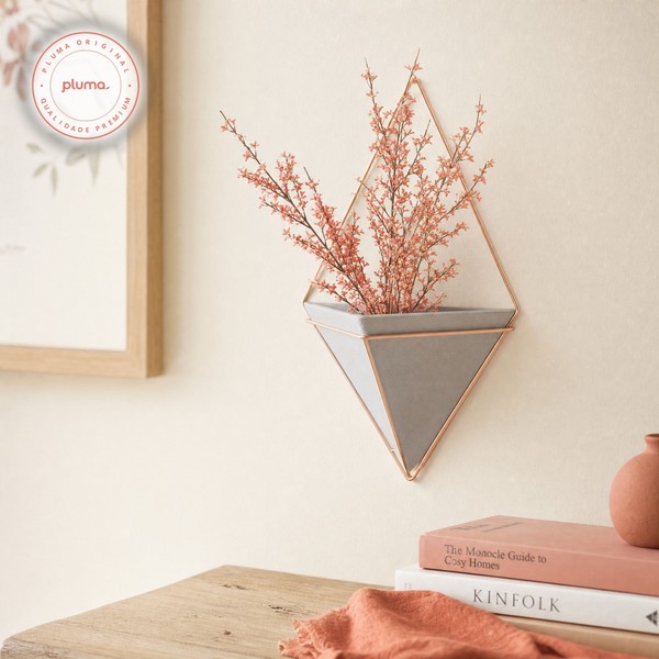 Vaso Decorativo Cachepot de Parede Triangular de Concreto 18 cm x 11,5 cm