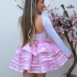 Saia Junina - Laura