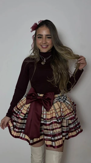 Saia Junina - Luana