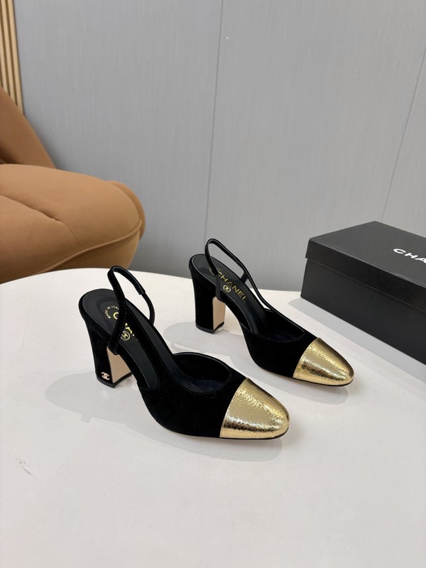 Salto Chanel