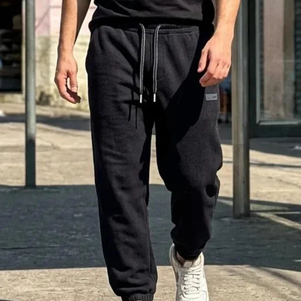 [Pague 2, Leve 3!] Calça Jogger Nordic Masculina em Algodão Texturizado, Poliéster e Forro Fleece de Alta Retenção Térmica com Ajuste Trançado e Ponteiras Metálicas