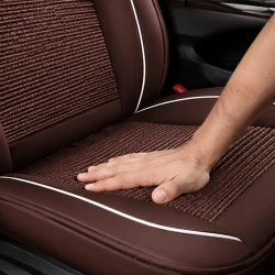 Kit Completo de Capas para Banco de Carro Turbo em Couro Legítimo Universal 5 Lugares Com Airbag + Tapetes e Capa de Volante