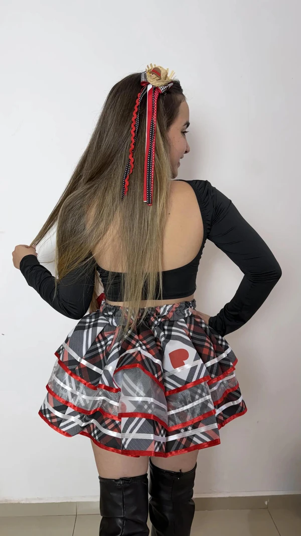 Saia Junina - Clarice
