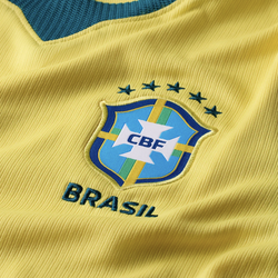 [Compre 1 Leve 2] Camisa Brasil 2026 Feminina - Versão Jogador