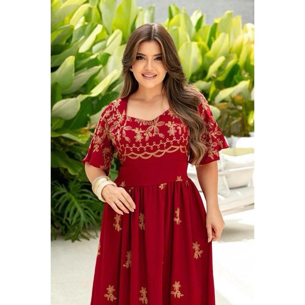 Vestido moda evangélica elegante luxo duna bordado maravilhoso