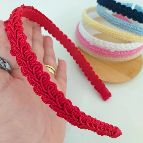 Tiara Renda Bordado Color Luxo