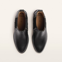 Liberty Black Stud