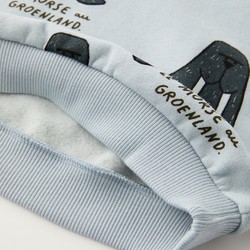 CONJUNTO DE MOLETOM E CALÇA COM MORSAS