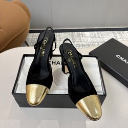Salto Chanel
