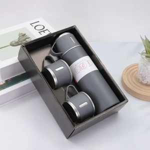 Garrafa Térmica 500ml em Aço Inoxidável com 3 Xícaras
