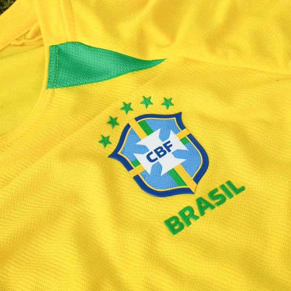 Camiseta Penta Seleção Brasileira CBF 2026/27 Infantil