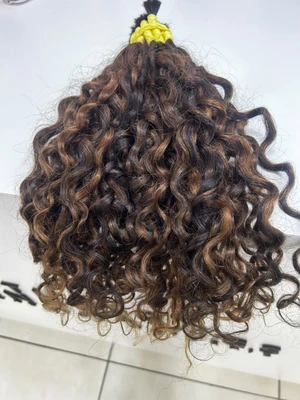 Cabelo Cacho Caipira Iluminado Escuro Fios de 55 cm (100g)