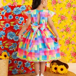 Vestido Junino - Xadrez Cores do Arco-íris 