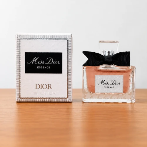 Miniatura Miss Dior Essence Dior Parfum - 5ml