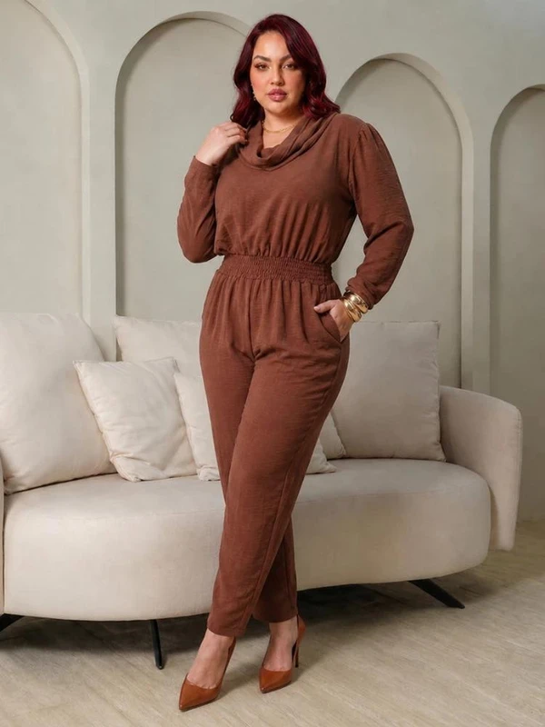 Macacão Manga Longa Gola Feminino Casual - Plus Size Elegante