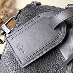 Louis Vuitton Speedy 30 Black Edition