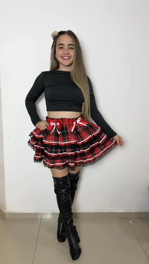 Saia Junina - Larissa