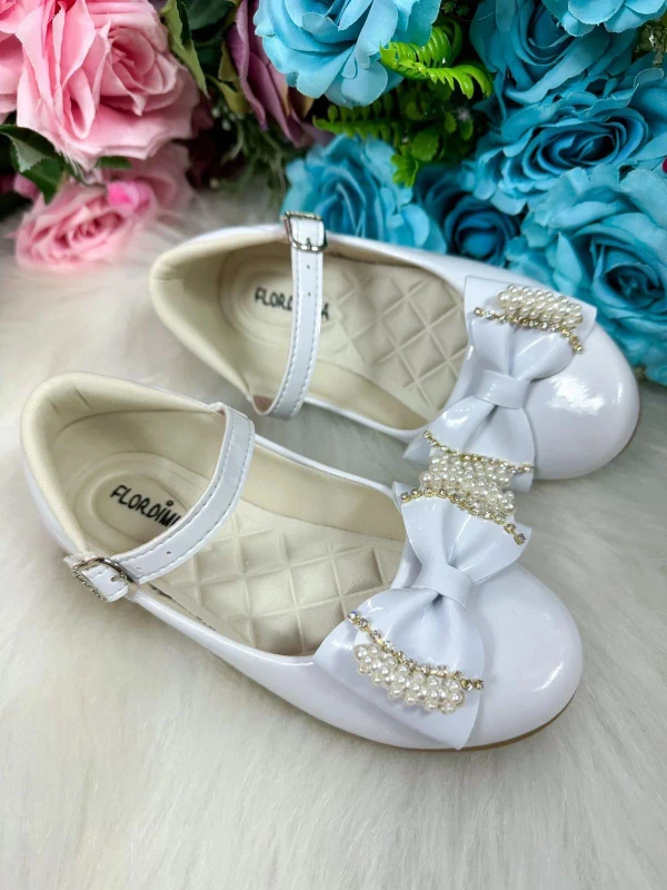 Sapatilha Flor Di Mila - Branca com Pérolas