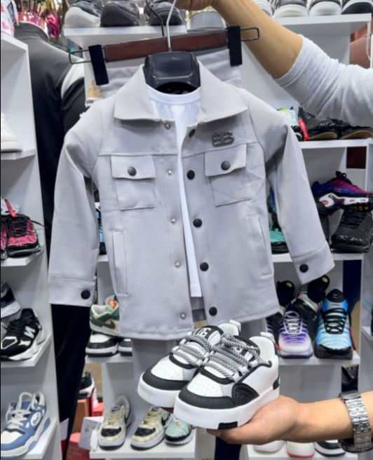 Conjunto Infantil Burberry