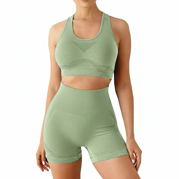 Conjunto fitness feminino modelador para academia, focado em valorização da silhueta, conforto e desempenho nos treinos.