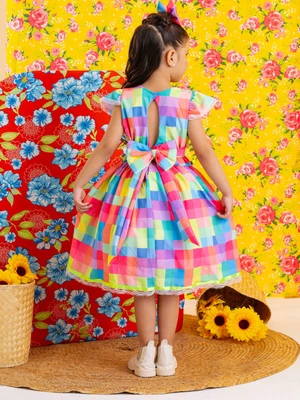 Vestido Junino - Xadrez Cores do Arco-íris 