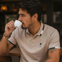 [LEVE 5 PAGUE 3] Camisa Masculina Castelli em Algodão e Poliéster Premium