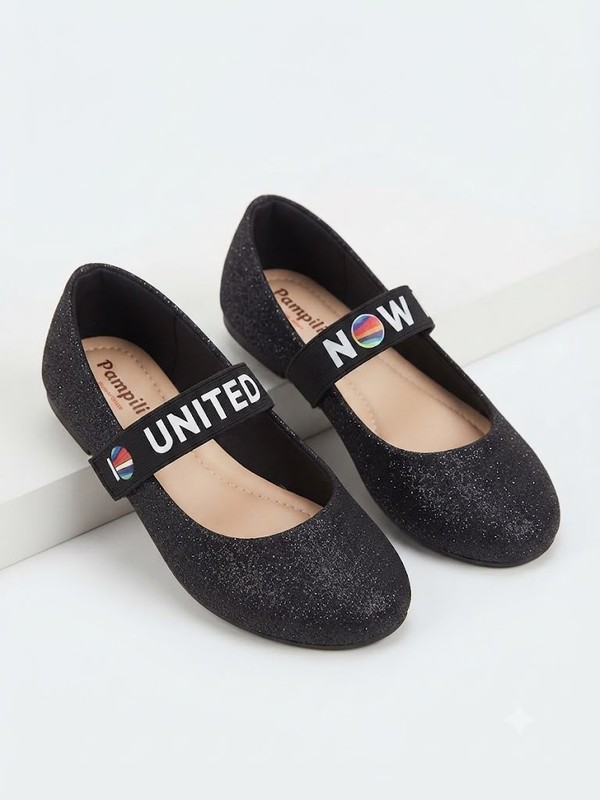 SAPATILHA PAMPILI SUPER FOFURA PRETO NOW UNITED 295287 