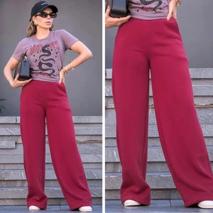 Calça Feminina Moletom Peluciado Wide