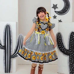 Vestido Junino – Xadrez Floral Com Coração Bordado - Preto