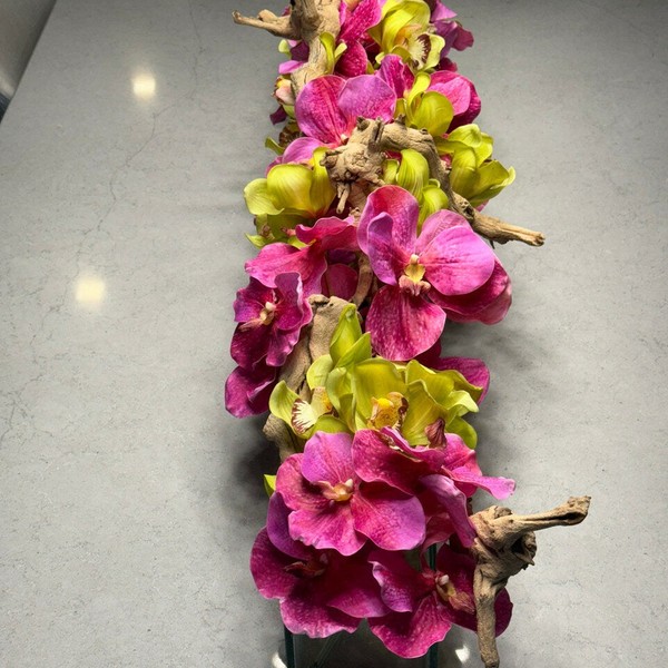 Vaso de Vidro Casa Moderna com Vandas Rosa e Cymbidiums Verdes
