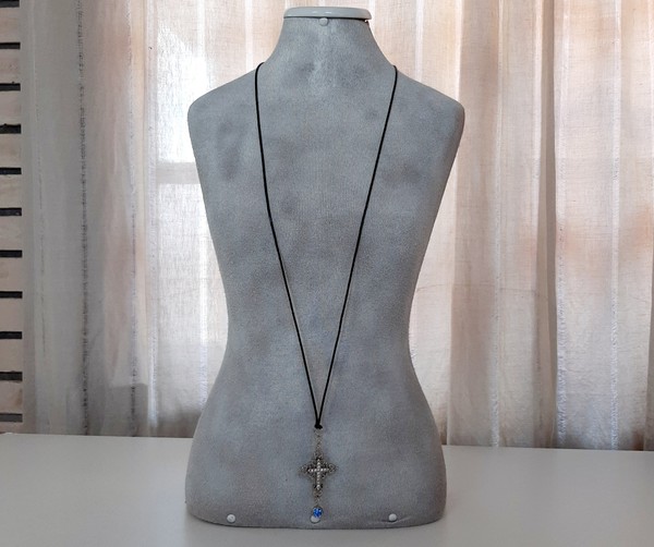 CORDÃO CRUZ STRASS