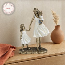Escultura Decorativa Mãe com Casal de Filhos
