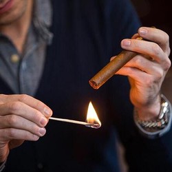 Fósforo Longo Fiat Lux para Charutos - (Caixa com 50)