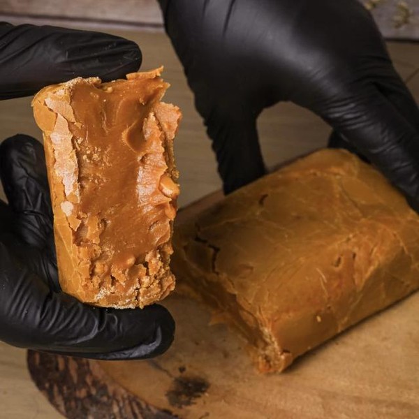 Bala Doce de Leite 400g - Dona lázara