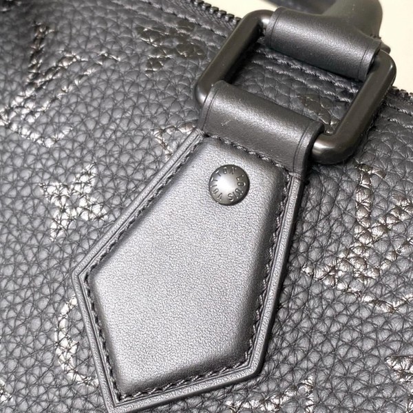 Louis Vuitton Speedy 30 Black Edition