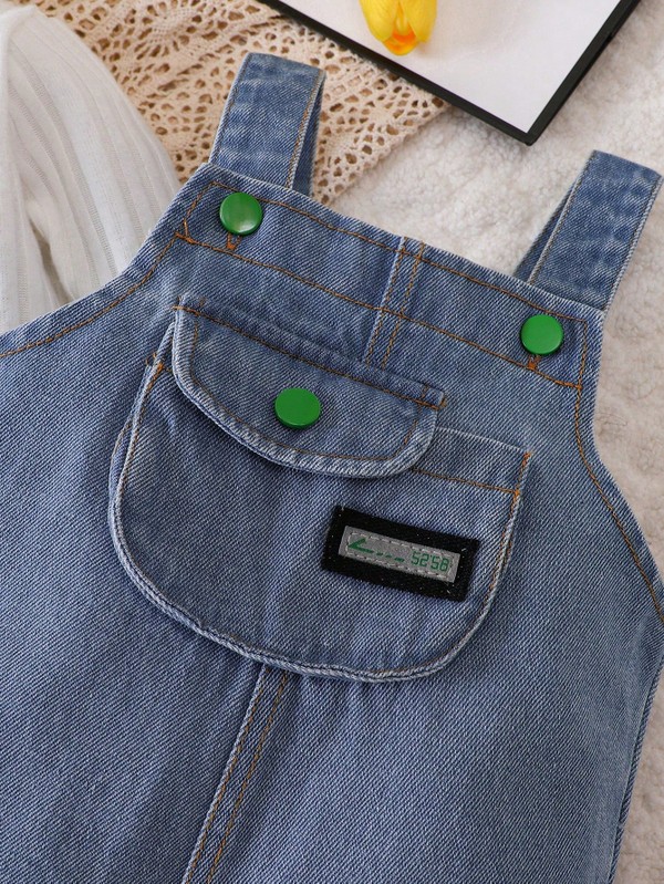 Conjunto Jardineirinha Jeans