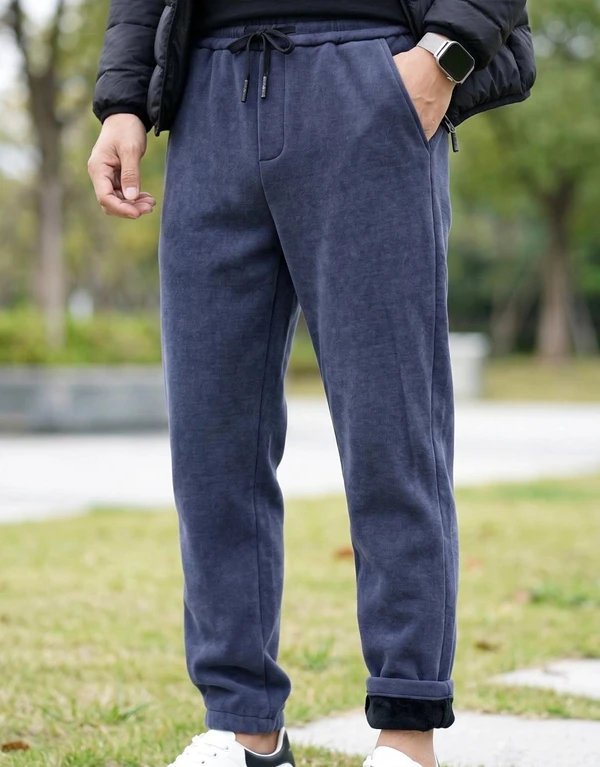 [Leve 3, Pague Só 2!] Calça Kodiak Masculina em Malha Canelada de Alta Densidade e Forro de Pelúcia Densa de Blindagem Térmica com Bolsos em Zíper