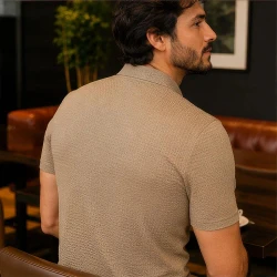 [LEVE 5 PAGUE 3] Polo Masculina Ravello em Malha Seda Gelo e Elastano Premium (Sofisticação em Cada Detalhe)