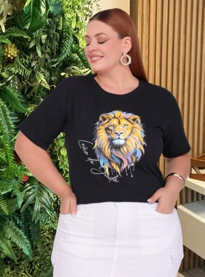 TSHIRT NO ALGODÃO LEÃO DE JUDÁ - PRETA