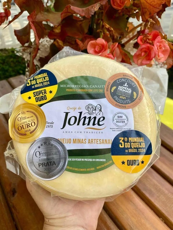 Queijo Canastra do Johne