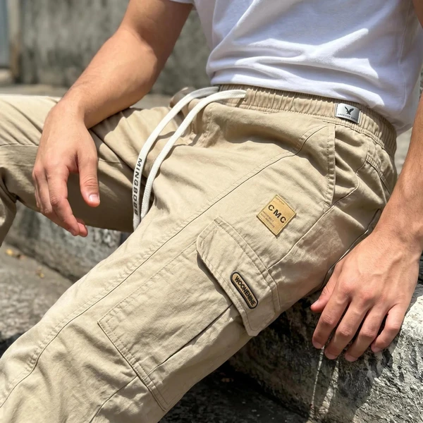 [Leve 3, Pague Só 2] Calça Cargo Orion Masculina em Algodão, Poliéster e Fibras Elásticas de Corte Jogger com Bolsos Utilitários
