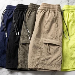 [Pague 3, Leve 5!] Bermuda Cargo Fornax Masculina em Nylon Técnico Hidrorrepelente com Bolsos Utilitários e Cós Elástico