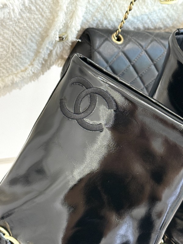 Bota de Cano Curto Chanel