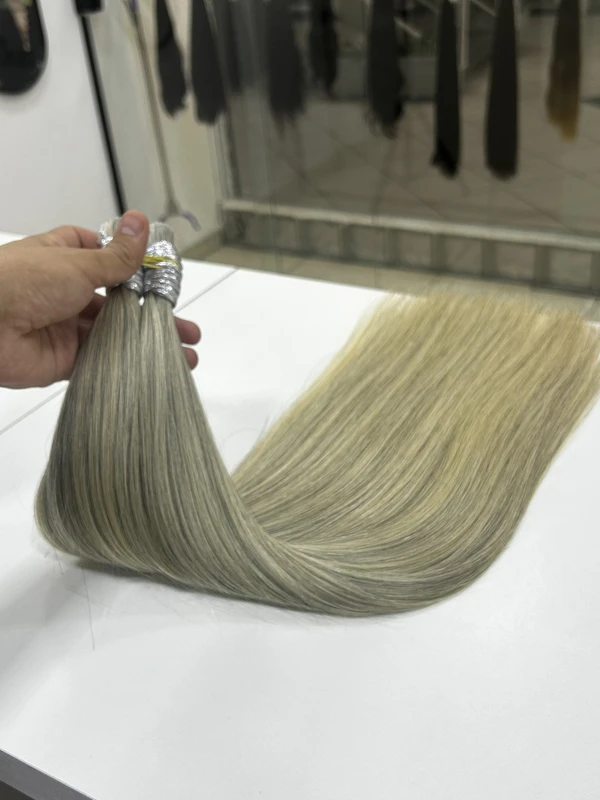 Cabelo Vietnamita Loiro Mesclado 65cm - 100gr