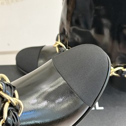 Bota de Cano Curto Chanel