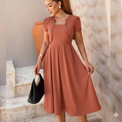 Vestido Solto Midi com Detalhes de Botões e Blazer Fake Moda Cristã