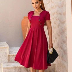 Vestido Solto Midi com Detalhes de Botões e Blazer Fake Moda Cristã