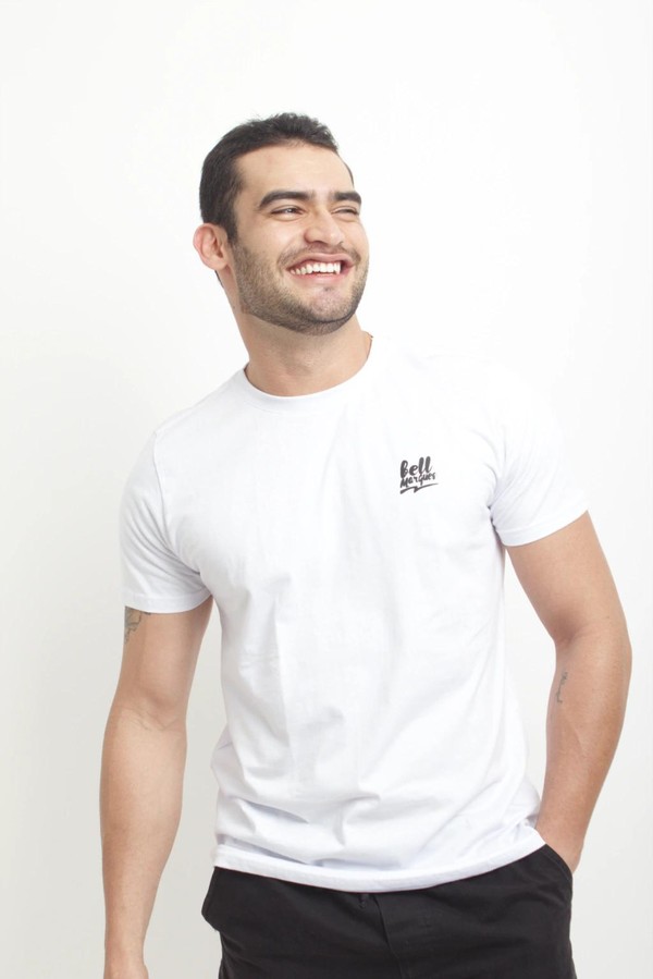 Camiseta Branca Bell Marques Básica - Masculina