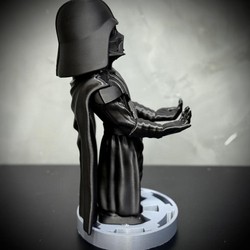 Suporte Premium Para Controle de Playstation e Xbox Darth Vader ( Star Wars) de luxo pintado a mão Pronta Entrega com chaveiro de brinde